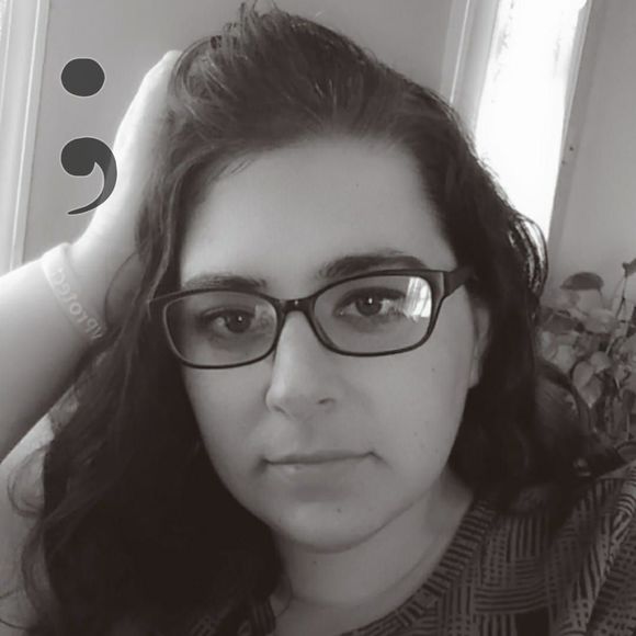 Meet your Posher, Erin - Picture 1 of 1